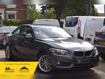 Used BMW 2 Series 2015 for sale - 75714252: Photo