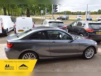 Used BMW 2 Series 2015 for sale - 75714252: Photo