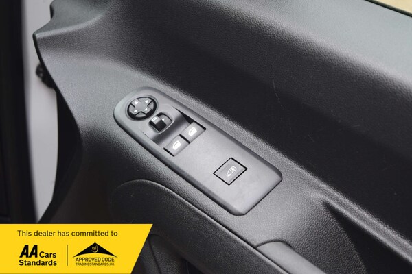 Used Citroen Berlingo 2023 for sale - 75446712: Photo 28