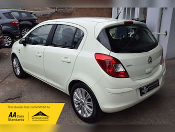 Used Vauxhall Corsa 2013 for sale - 79814439: Photo