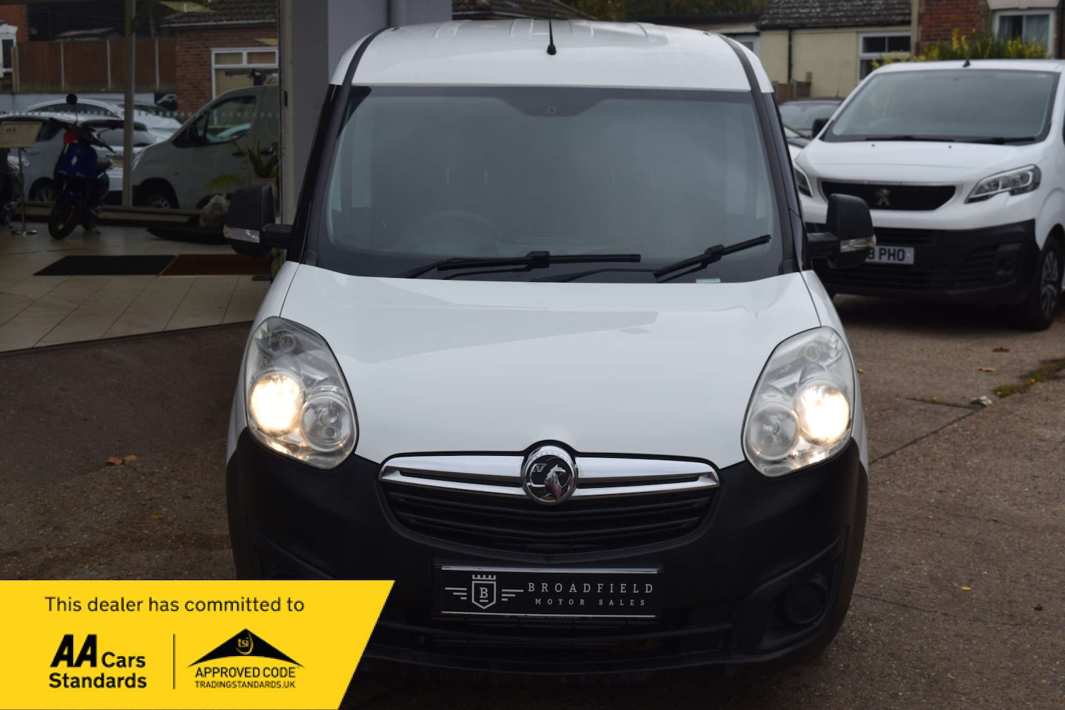 Used Vauxhall Combo 2014 for sale - 76422557: Photo 8