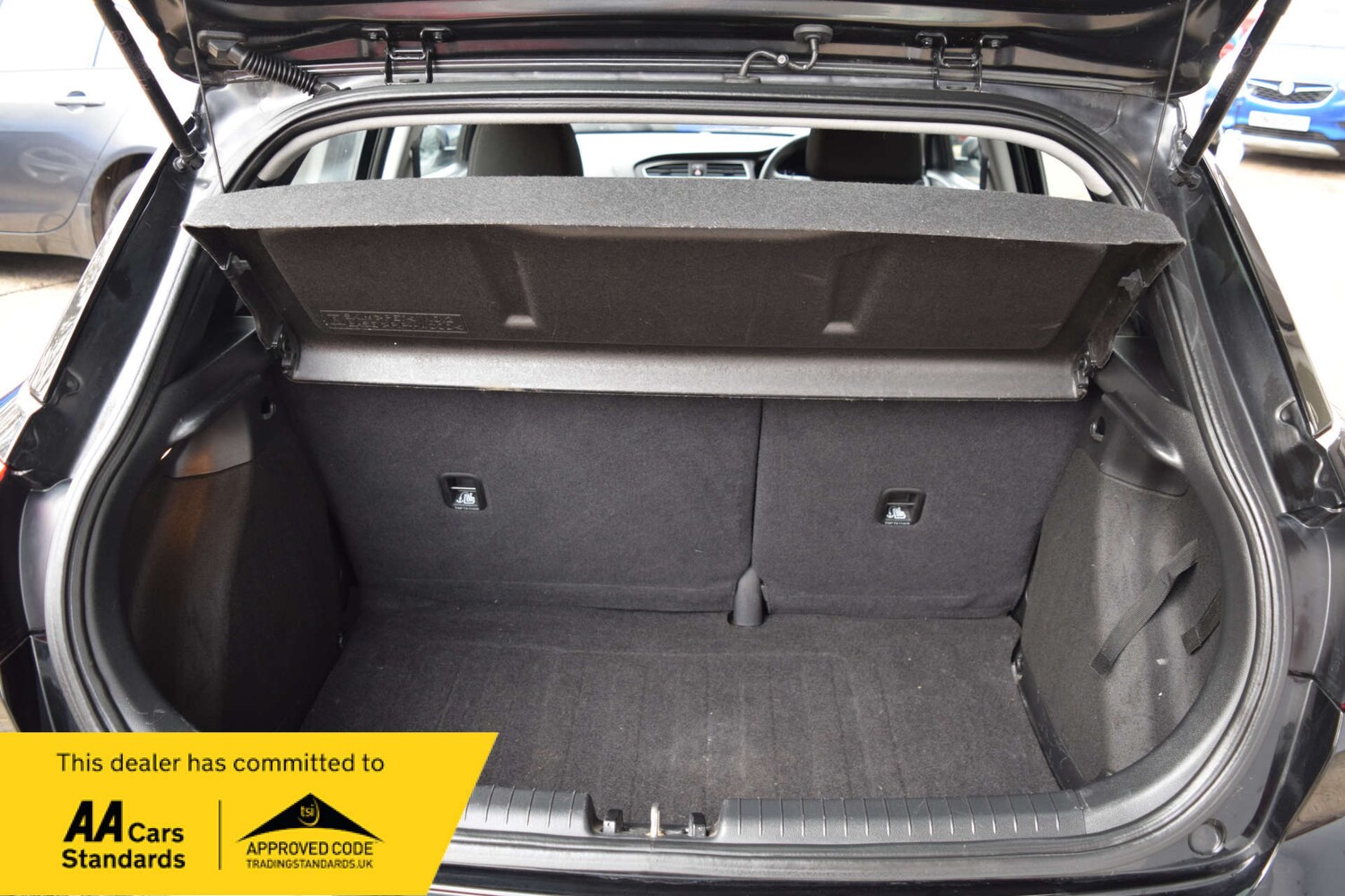 Used Hyundai i20 2019 for sale - 77990010: Photo 34