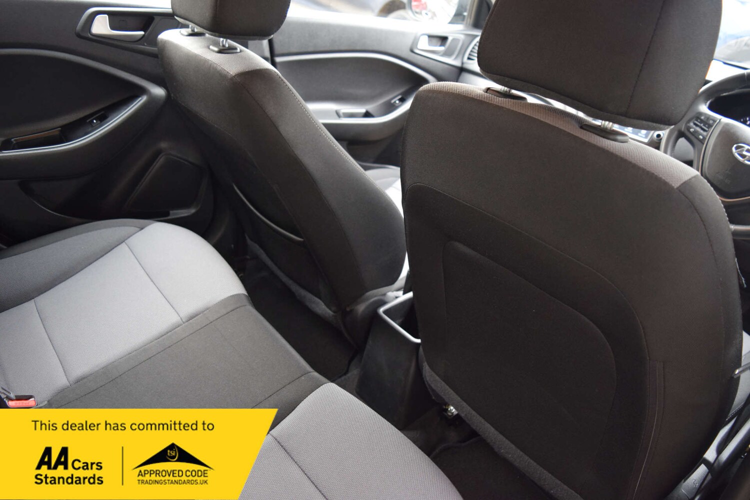 Used Hyundai i20 2019 for sale - 77990010: Photo 36