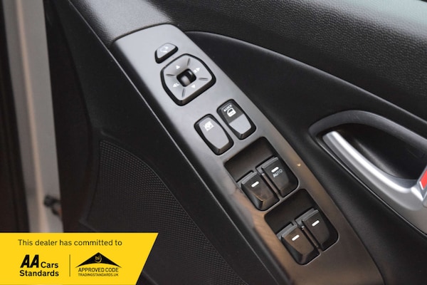 Used Hyundai Ix35 2015 for sale - 76305773: Photo 41