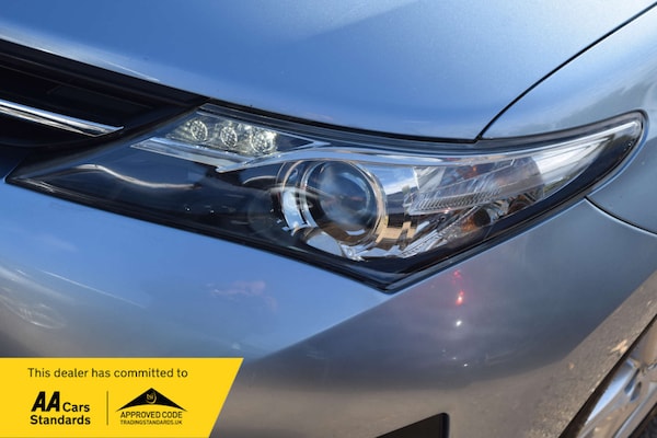 Used Toyota Auris 2013 for sale - 76277647: Photo 13