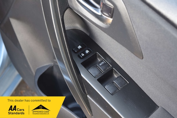 Used Toyota Auris 2013 for sale - 76277647: Photo 41