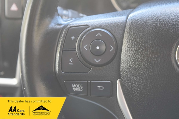 Used Toyota Auris 2013 for sale - 76277647: Photo 49