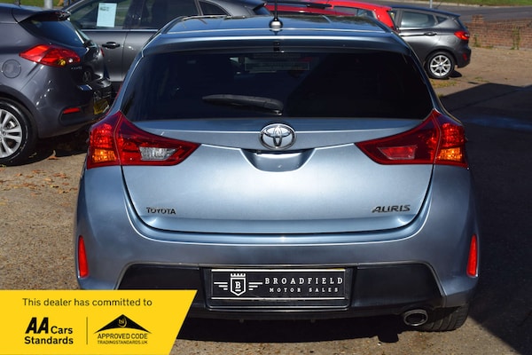 Used Toyota Auris 2013 for sale - 76277647: Photo 4