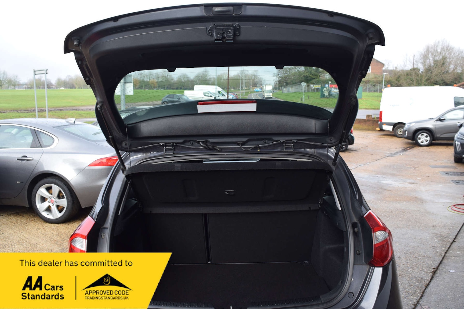 Used Kia Ceed 2017 for sale - 77383365: Photo 28