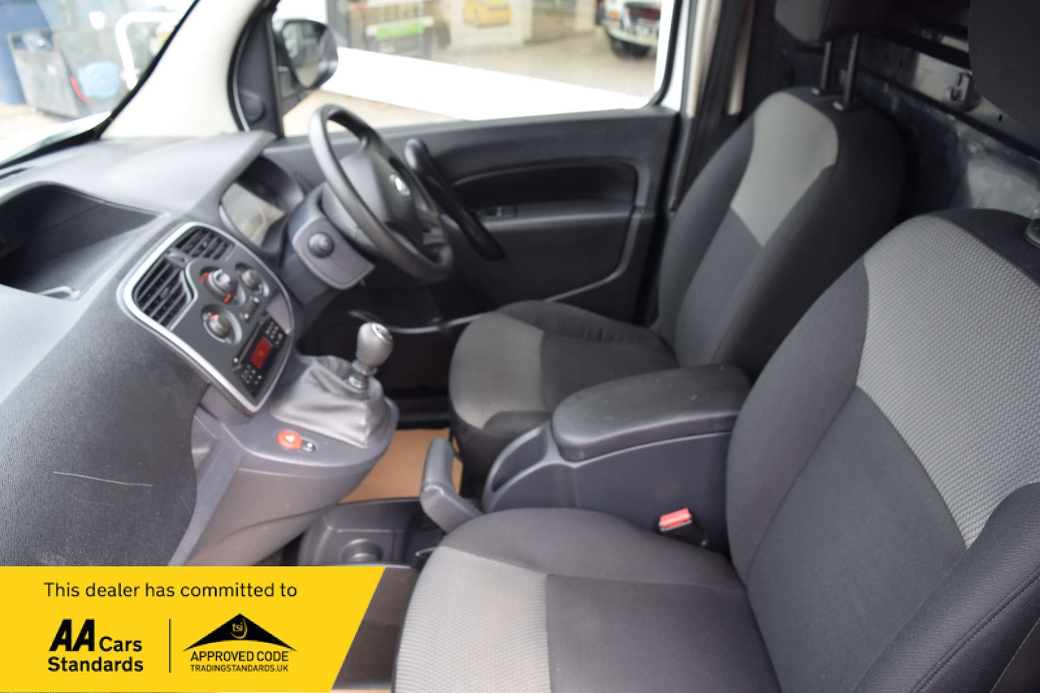 Used Nissan NV250 2020 for sale - 76363824: Photo 24