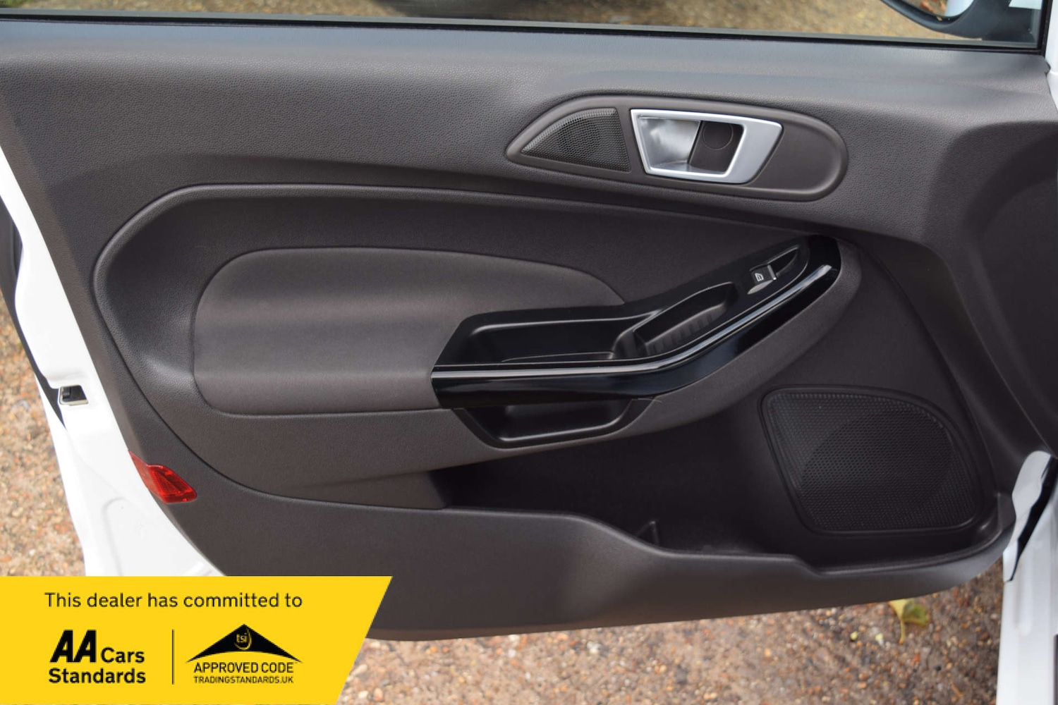 Used Ford Fiesta 2015 for sale - 76600560: Photo 29