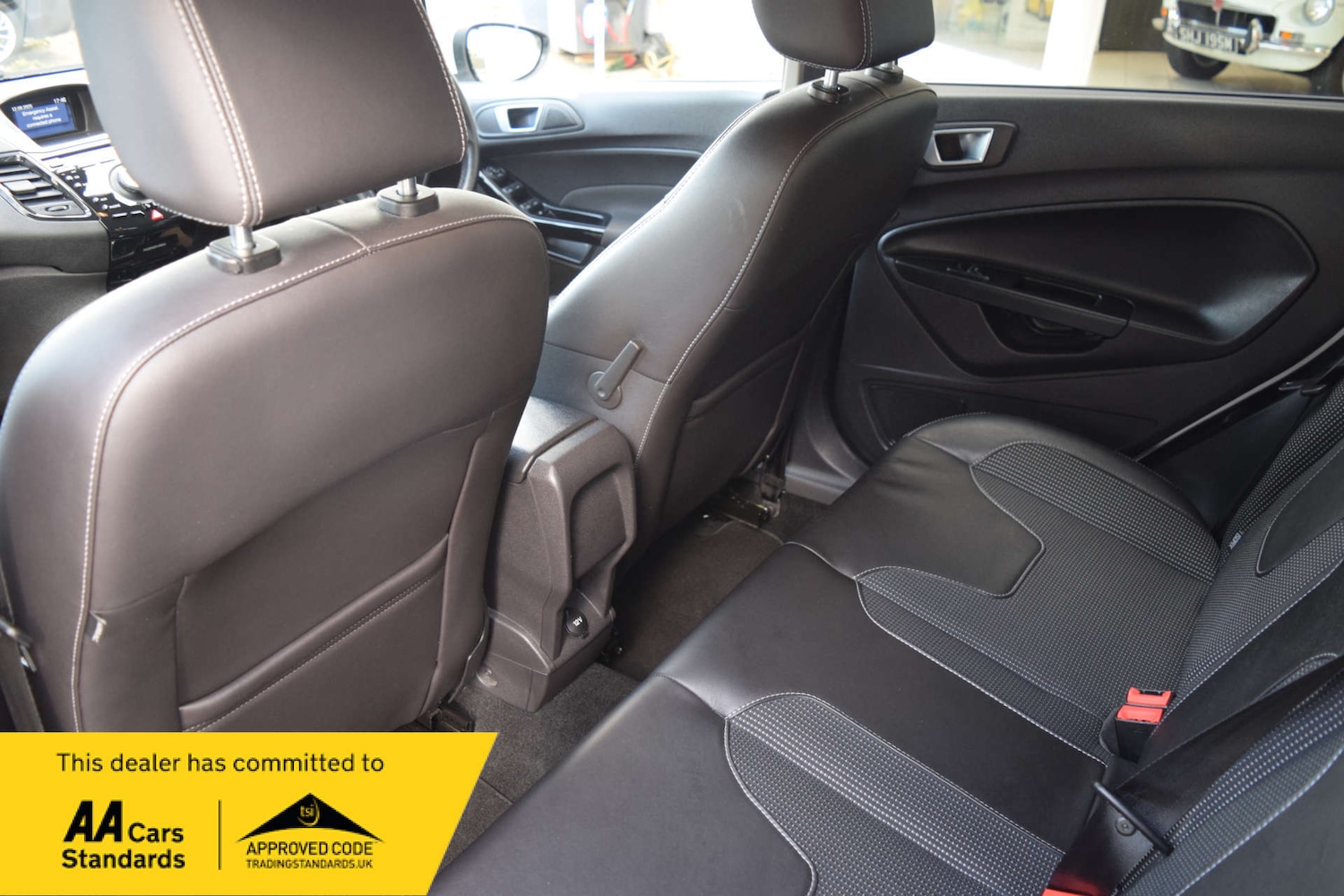 Used Ford Fiesta 2015 for sale - 76600560: Photo 31