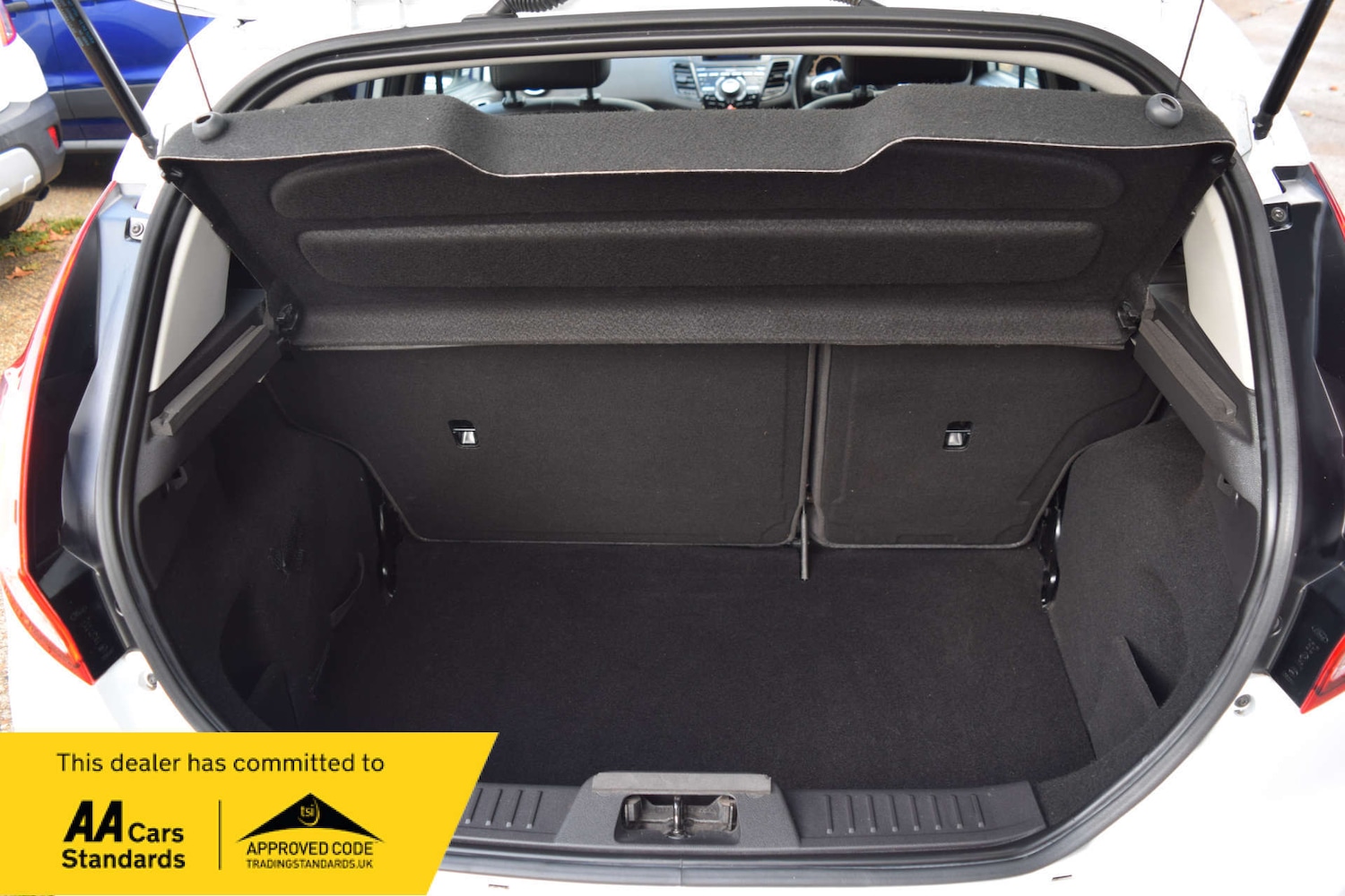 Used Ford Fiesta 2015 for sale - 76600560: Photo 33