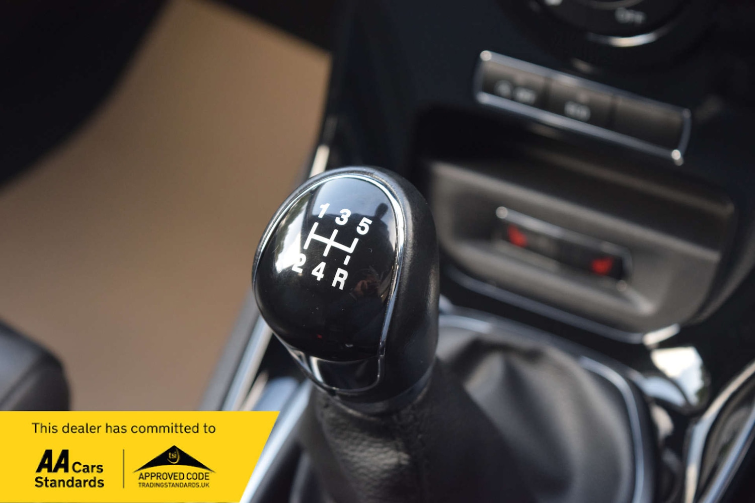 Used Ford Fiesta 2015 for sale - 76600560: Photo 54