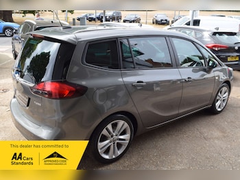 Used Vauxhall Zafira 2017 for sale - 79538657: Photo