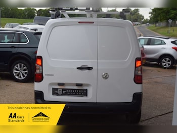 Used Vauxhall Combo 2019 for sale - 78943910: Photo