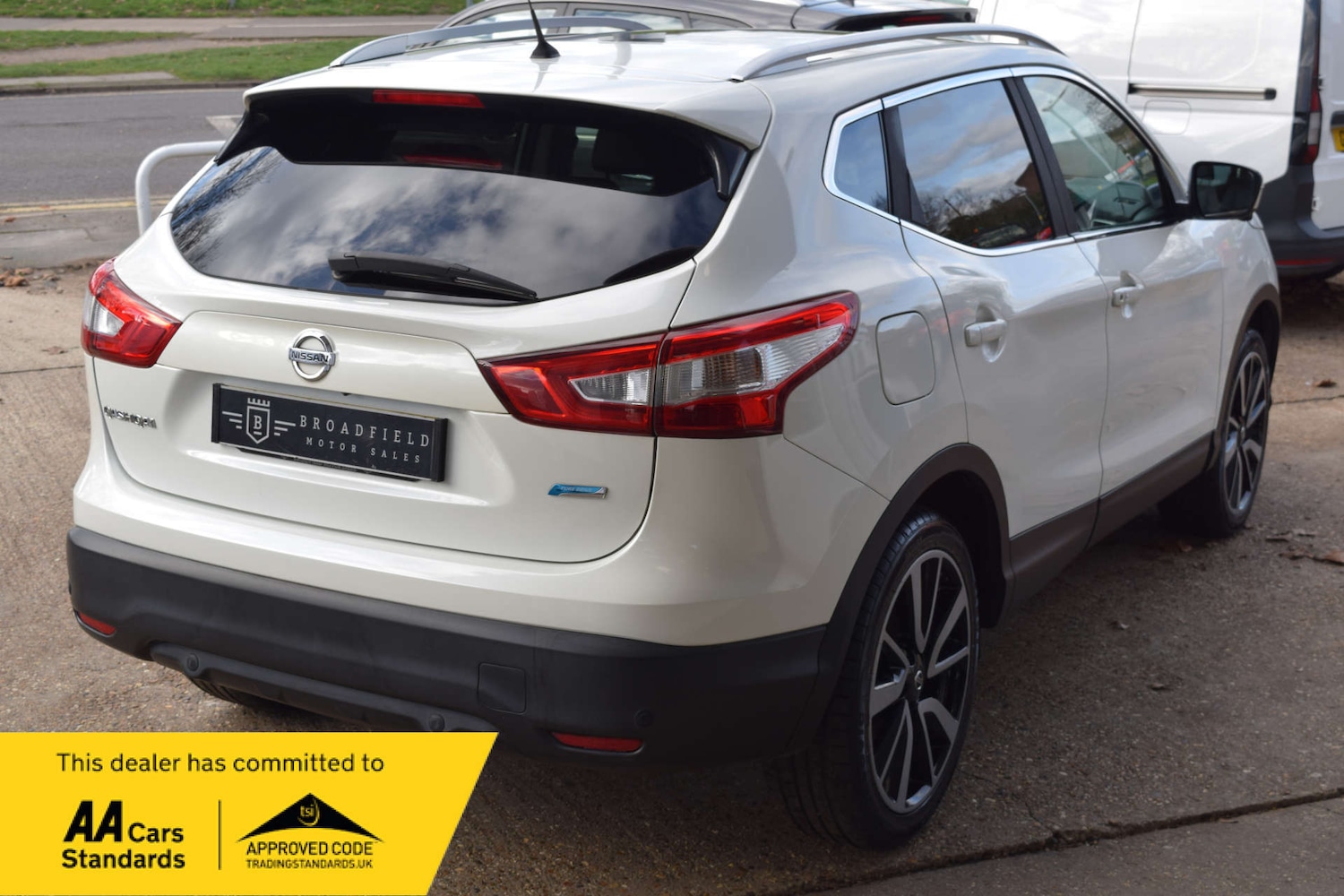 Used Nissan Qashqai 2016 for sale - 77652978: Photo 3