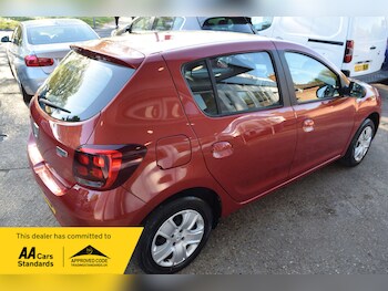 Used Dacia Sandero 2017 for sale - 78371377: Photo