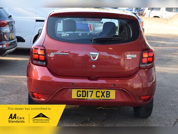 Used Dacia Sandero 2017 for sale - 78371377: Photo