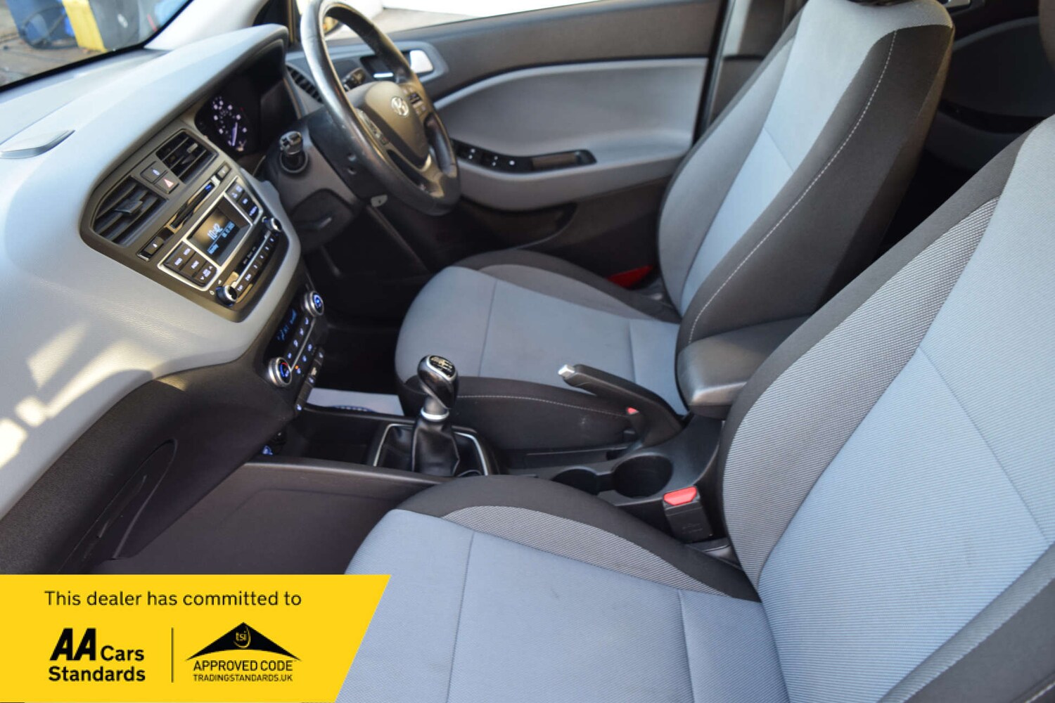 Used Hyundai i20 2014 for sale - 76894462: Photo 31