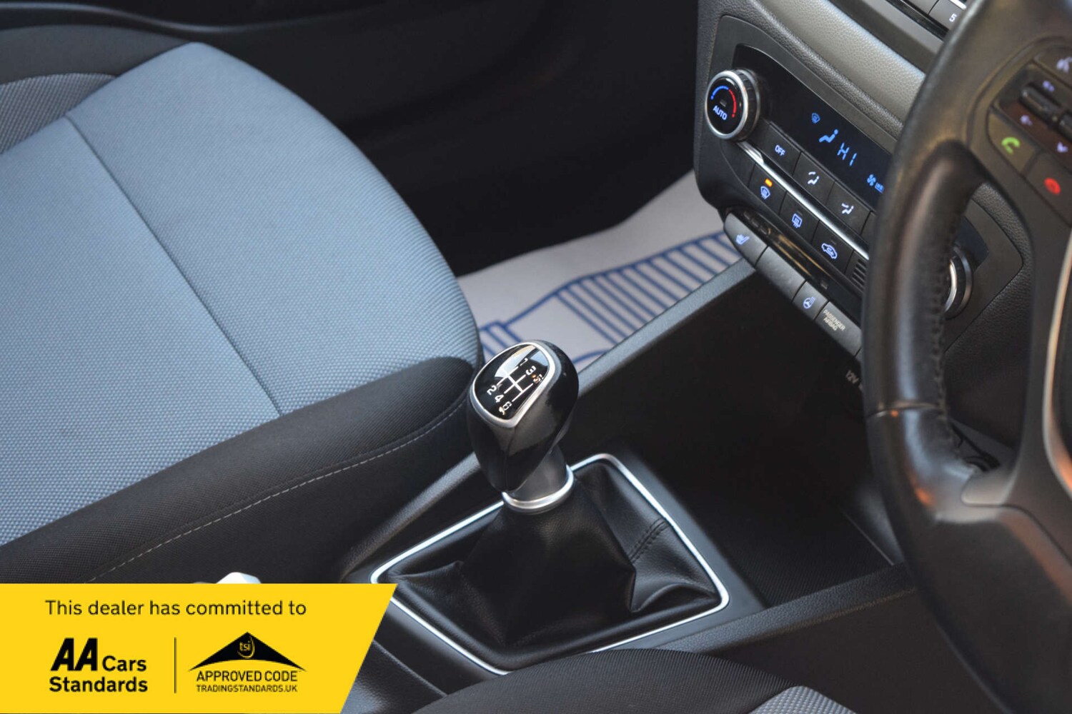 Used Hyundai i20 2014 for sale - 76894462: Photo 44