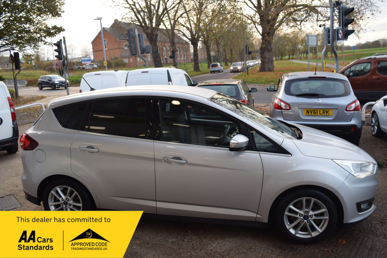 Used Ford C-Max 2017 for sale - 76567749: Photo 2