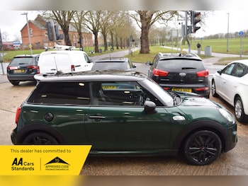 Used MINI Hatch 2019 for sale - 77170343: Photo