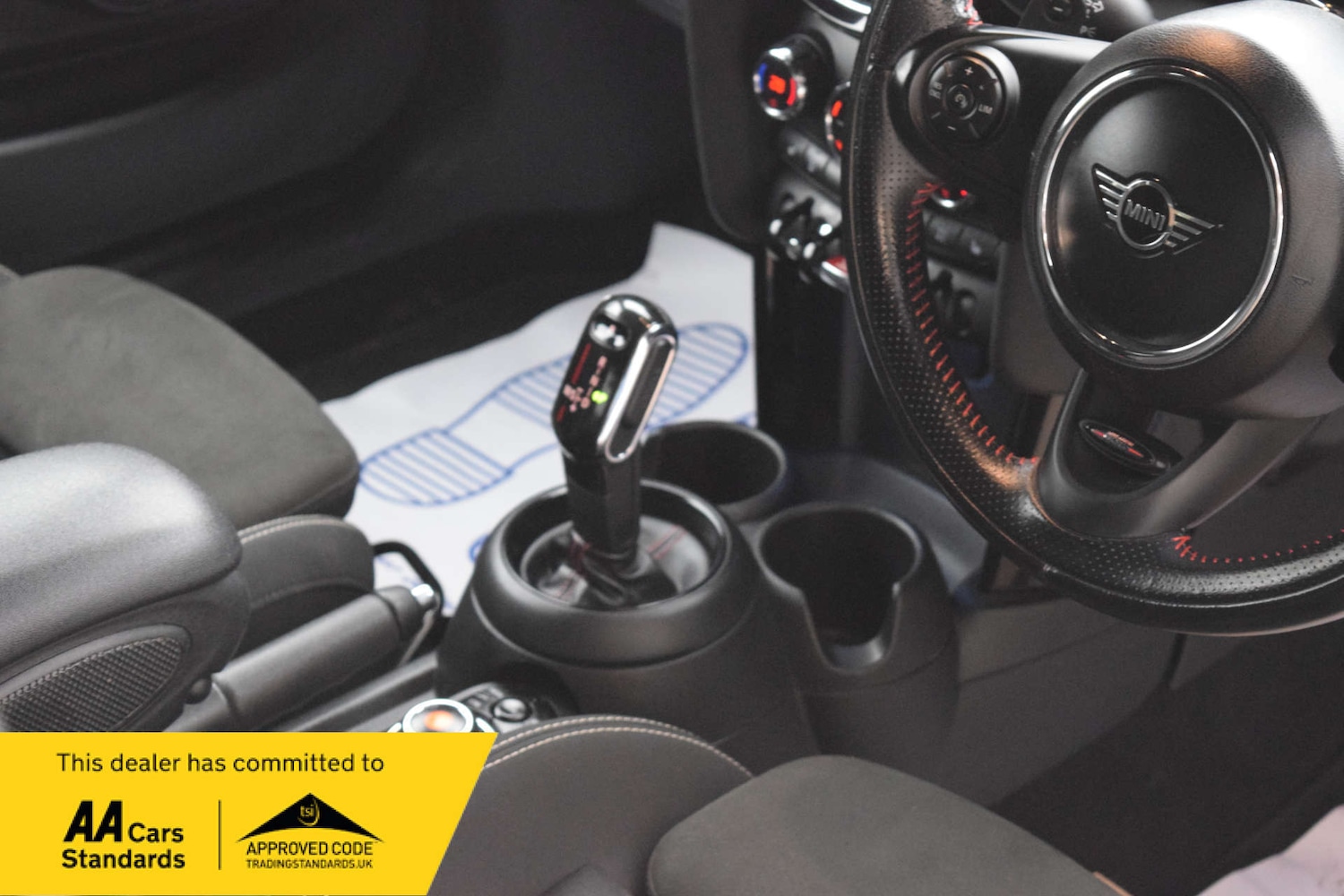 Used MINI Hatch 2019 for sale - 77170343: Photo 42