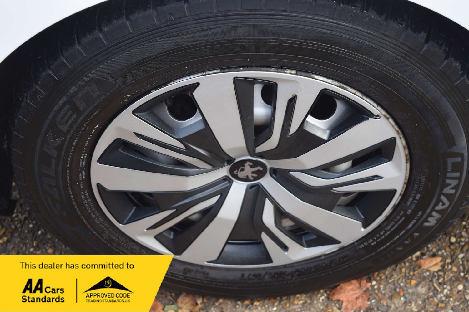Used Peugeot Expert 2018 for sale - 76352605: Photo 18