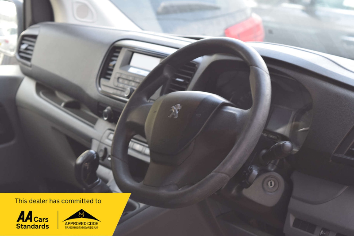 Used Peugeot Expert 2018 for sale - 76352605: Photo 28