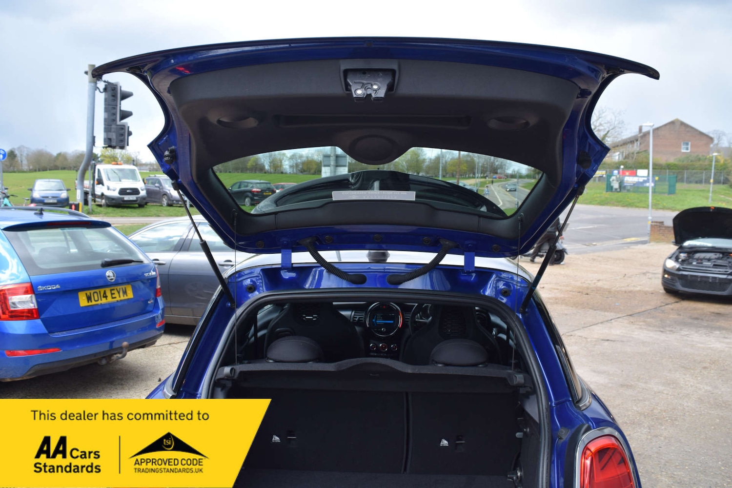 Used MINI Hatch 2018 for sale - 78056703: Photo 37