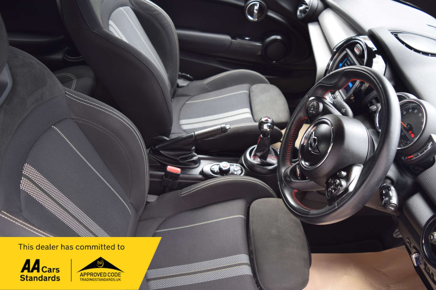 Used MINI Hatch 2018 for sale - 78056703: Photo 43