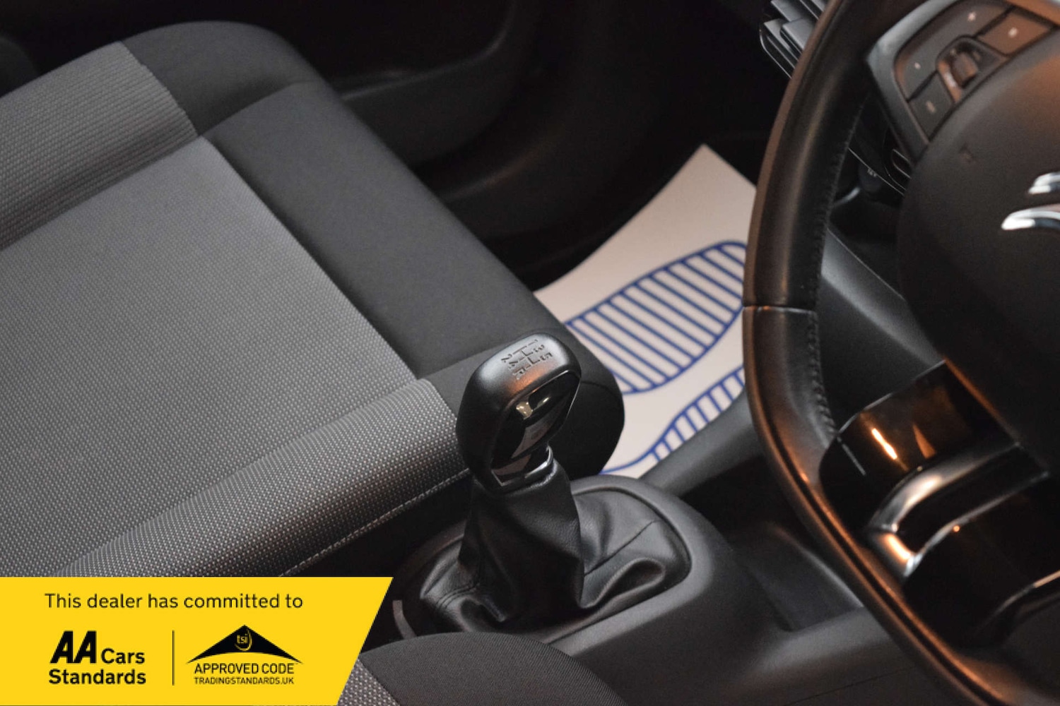 Used Citroen C4 Cactus 2016 for sale - 76375101: Photo 40