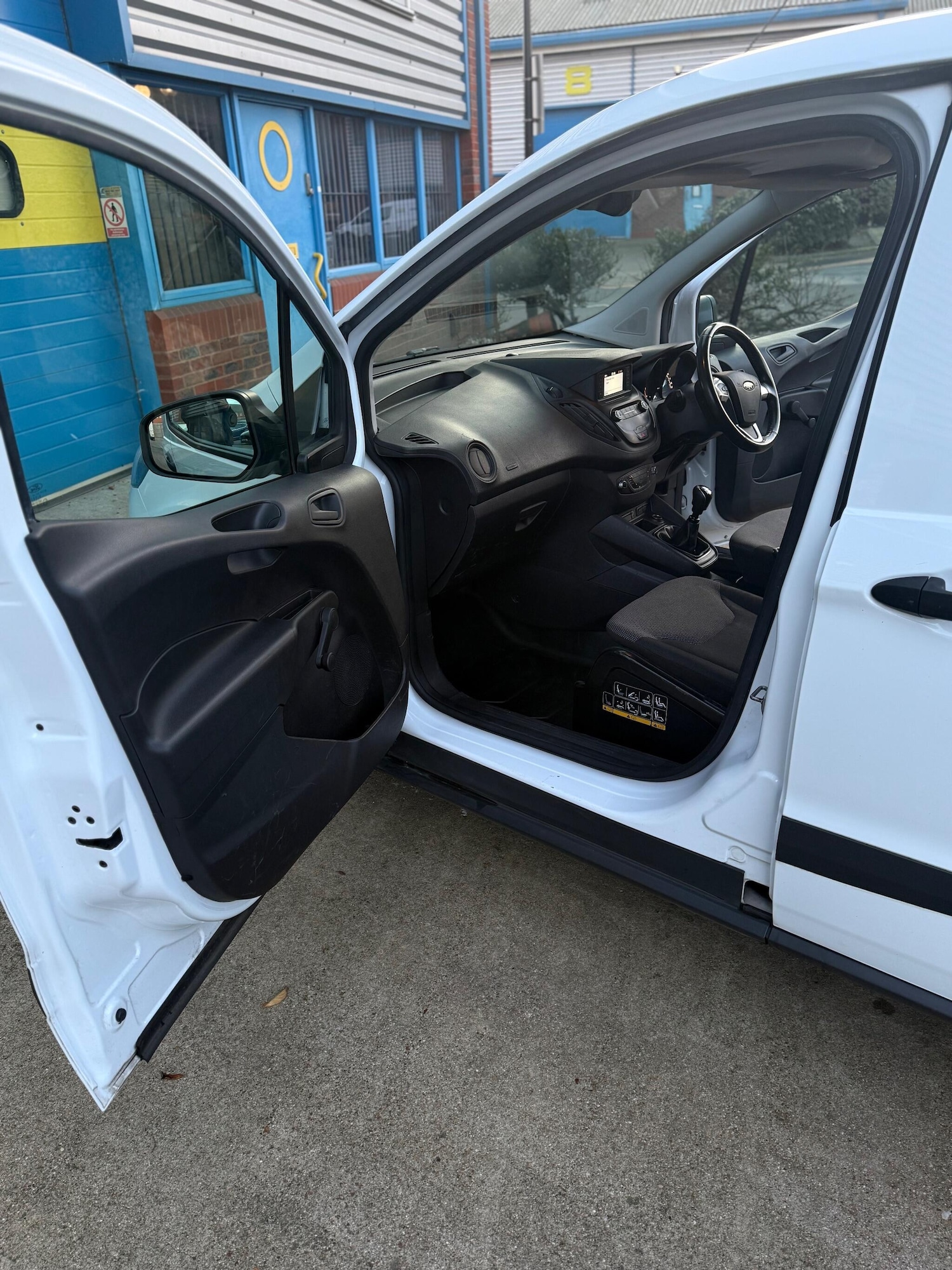 Used Ford Transit Courier 2020 for sale - 76994613: Photo 10