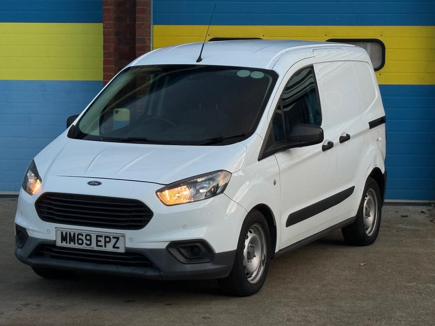 Used Ford Transit Courier 2020 for sale - 76994613: Photo 17