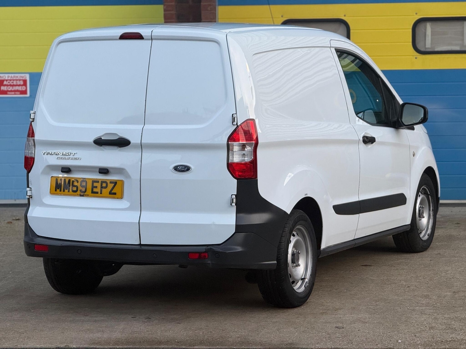Used Ford Transit Courier 2020 for sale - 76994613: Photo 23