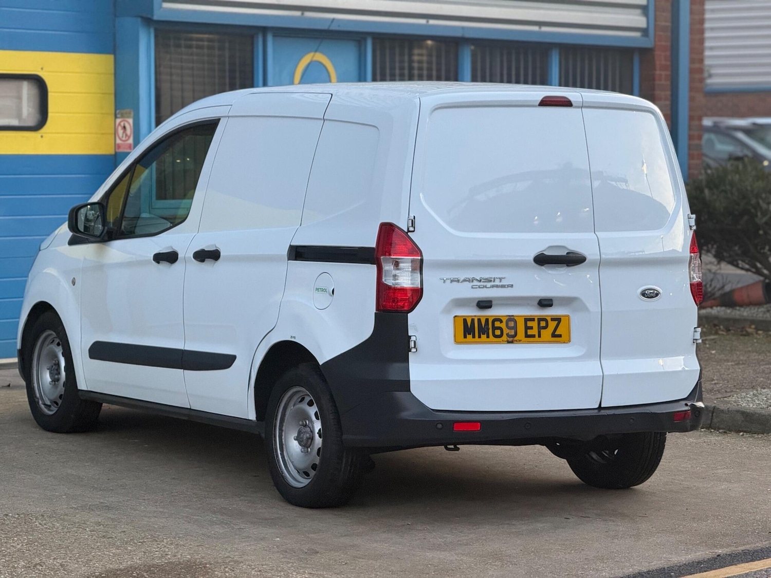 Used Ford Transit Courier 2020 for sale - 76994613: Photo 37