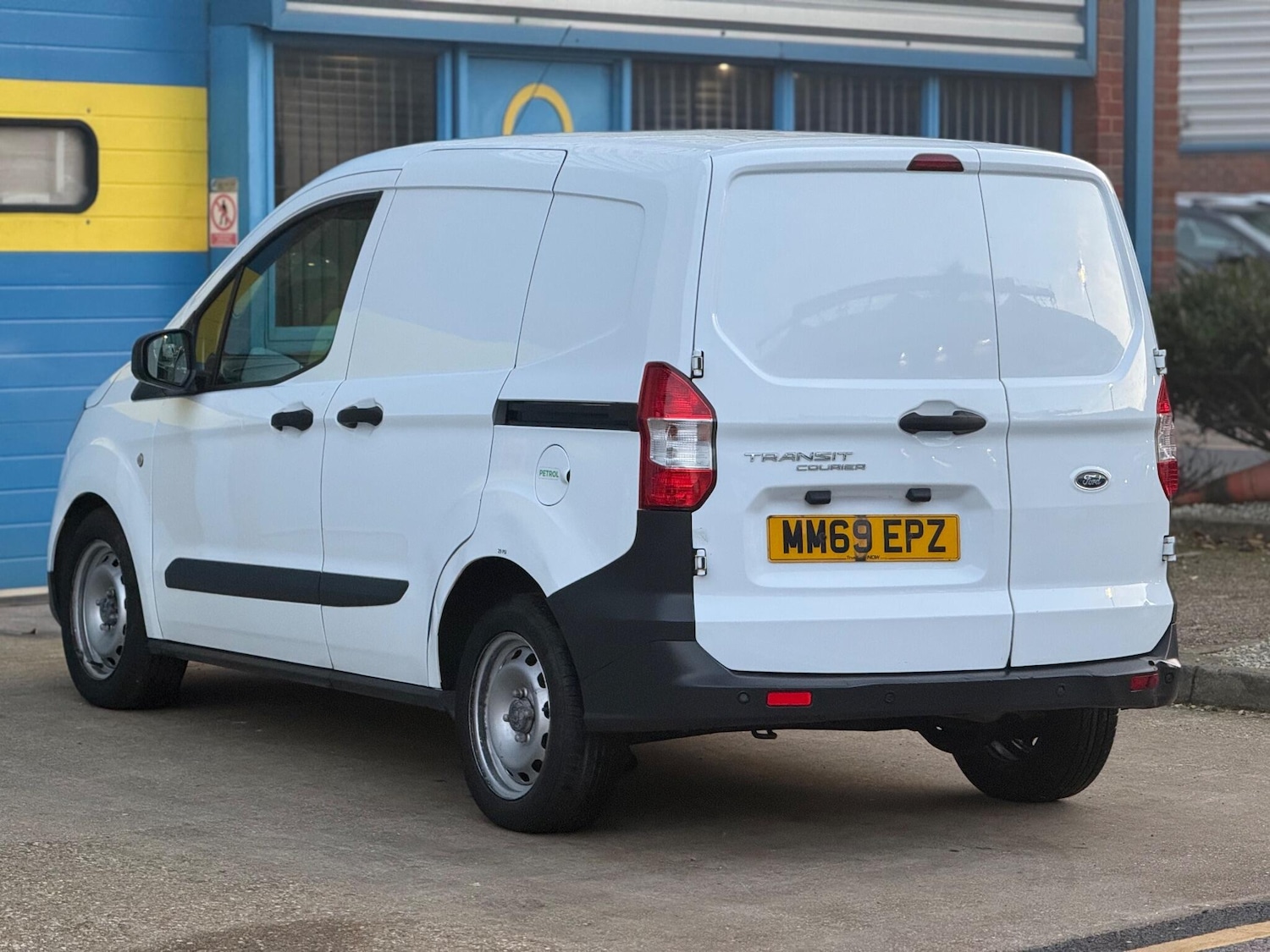 Used Ford Transit Courier 2020 for sale - 76994613: Photo 44