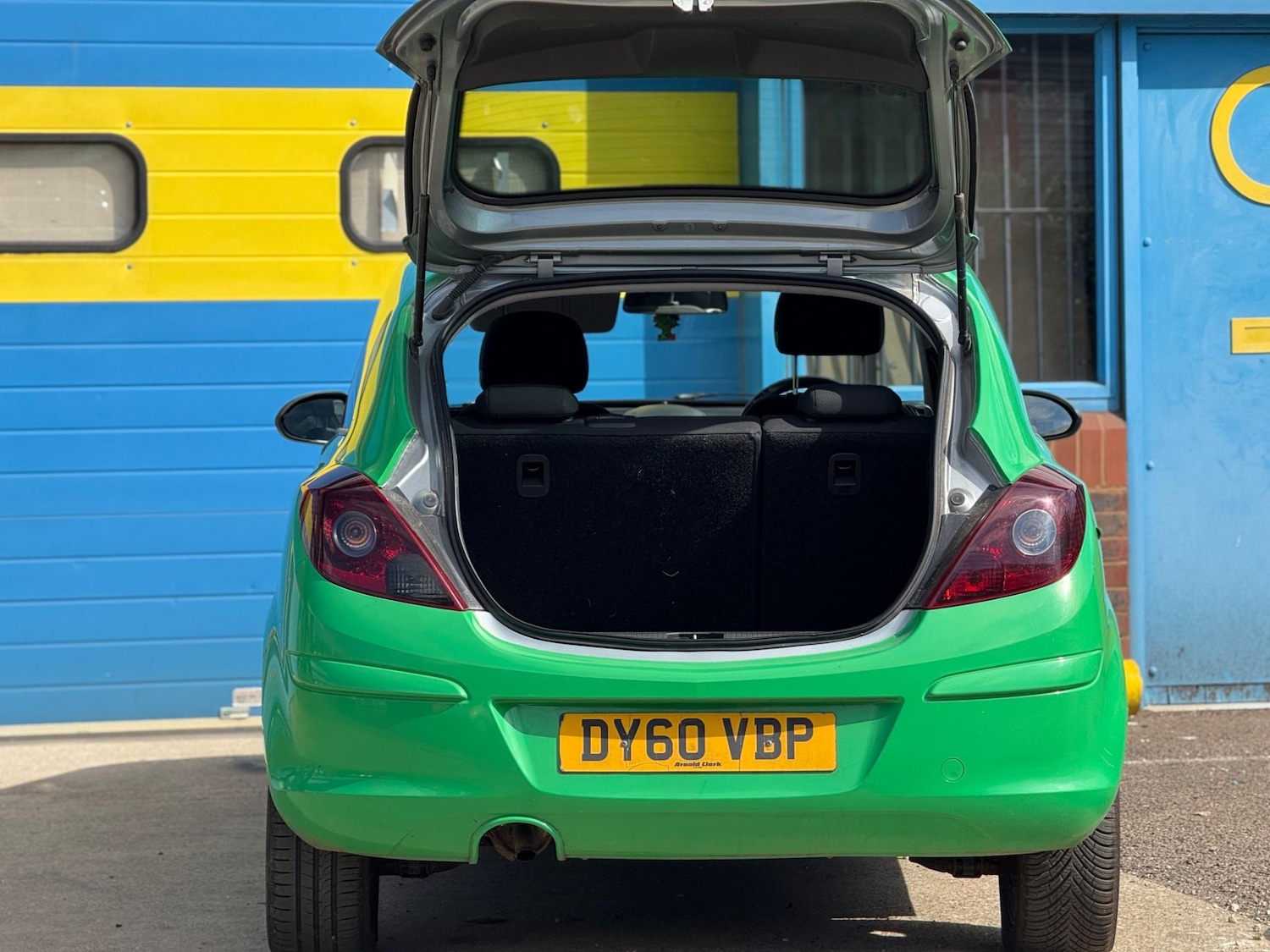 Vehicle 27