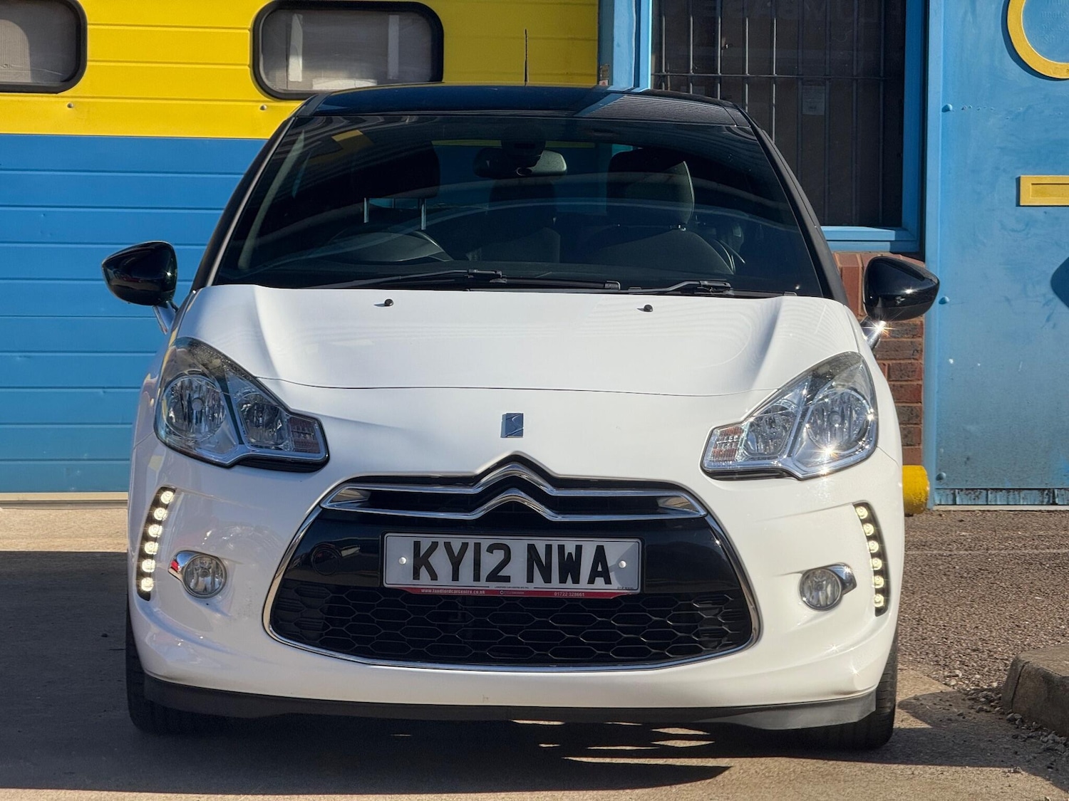 Used Citroen DS3 2012 for sale - 76714957: Photo 2