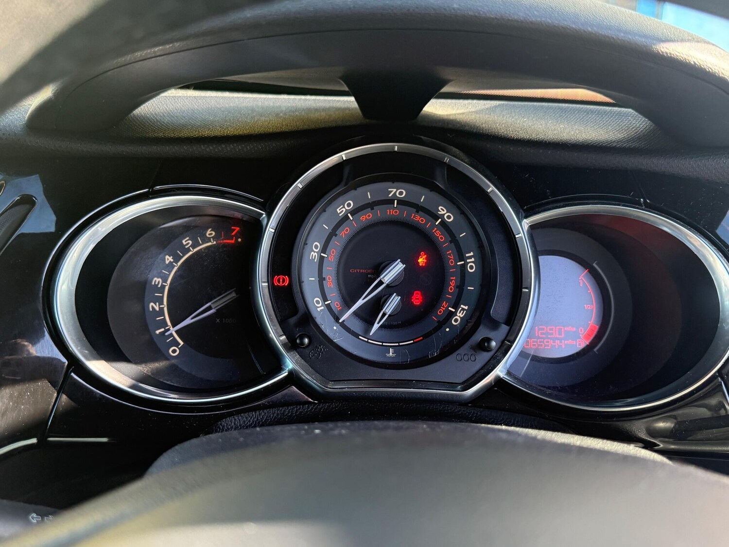 Used Citroen DS3 2012 for sale - 76714957: Photo 30