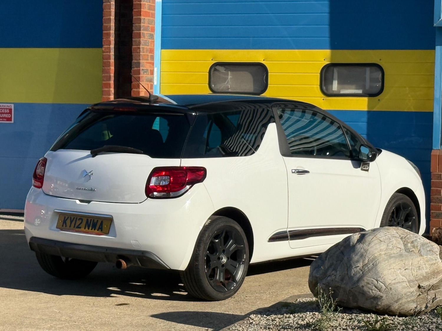Used Citroen DS3 2012 for sale - 76714957: Photo 46