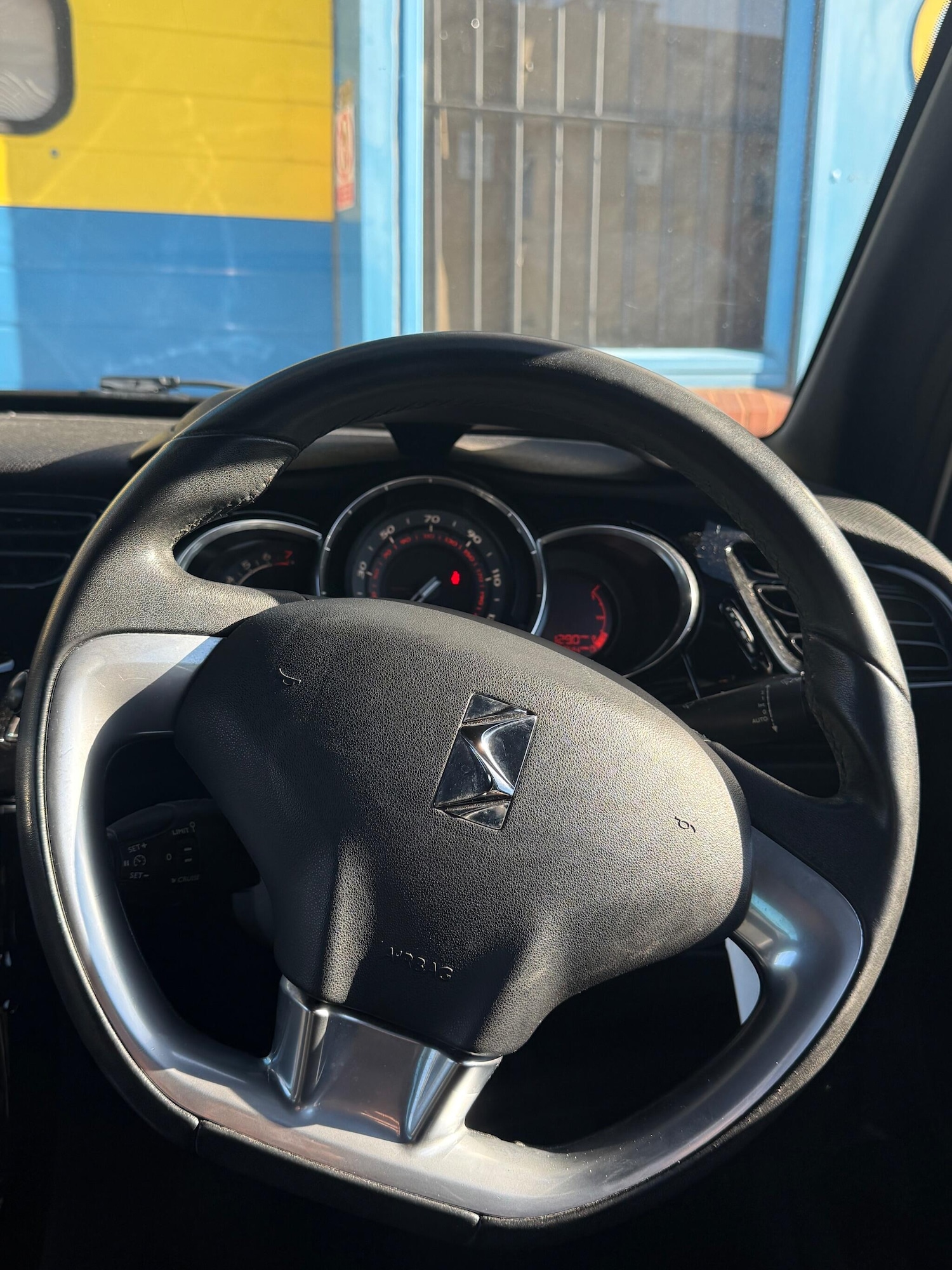 Used Citroen DS3 2012 for sale - 76714957: Photo 53