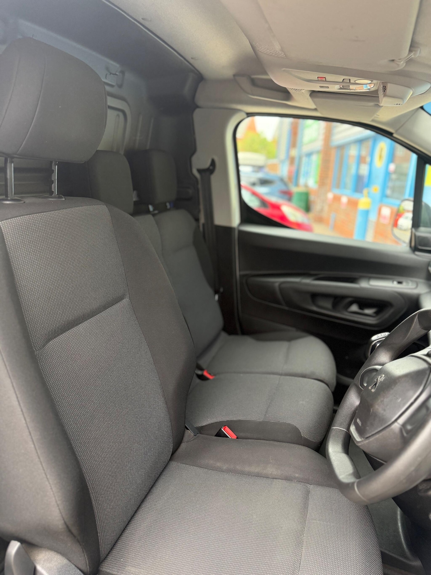 Used Peugeot Partner 2020 for sale - 76247367: Photo 18