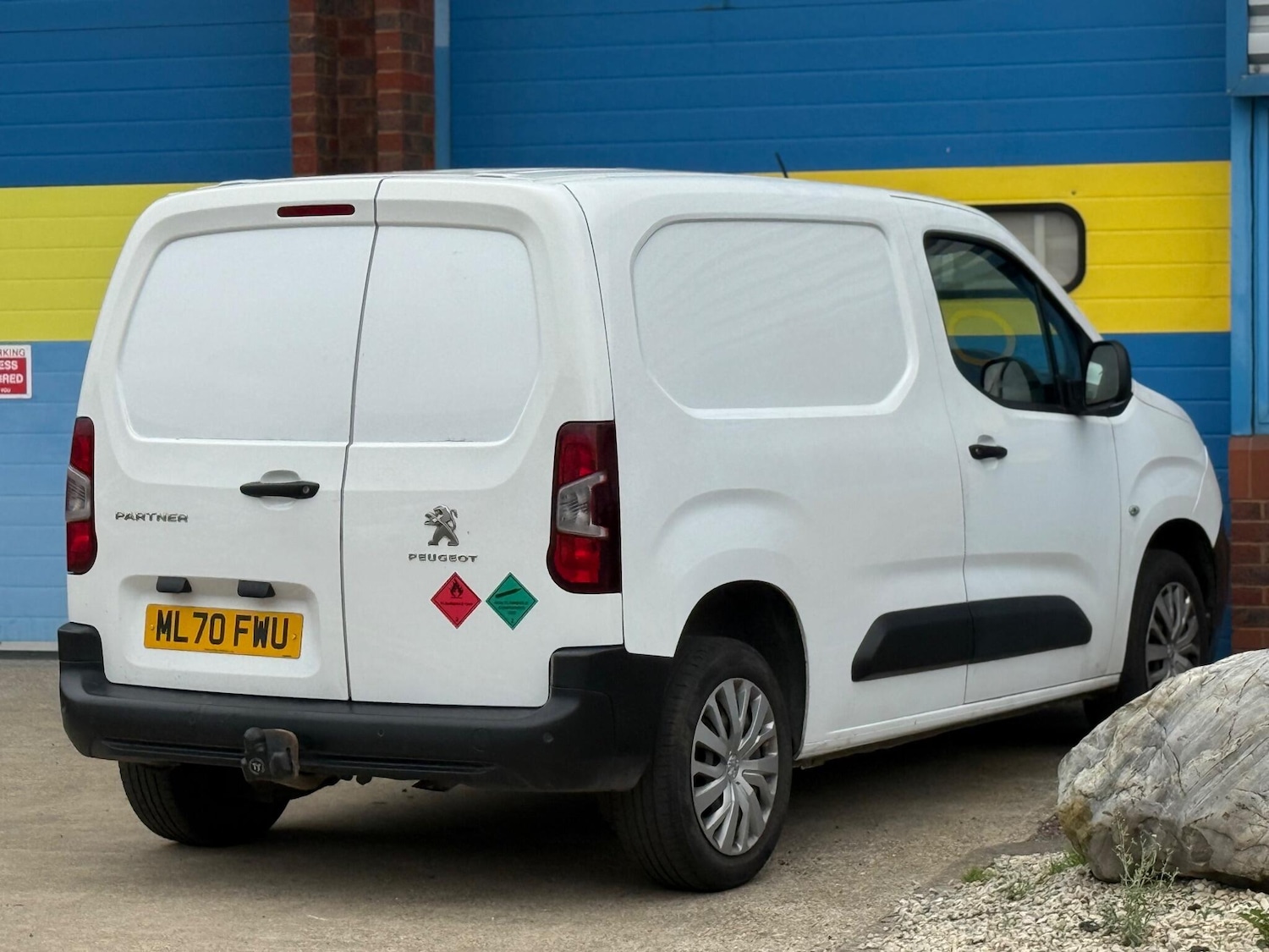 Used Peugeot Partner 2020 for sale - 76247367: Photo 26
