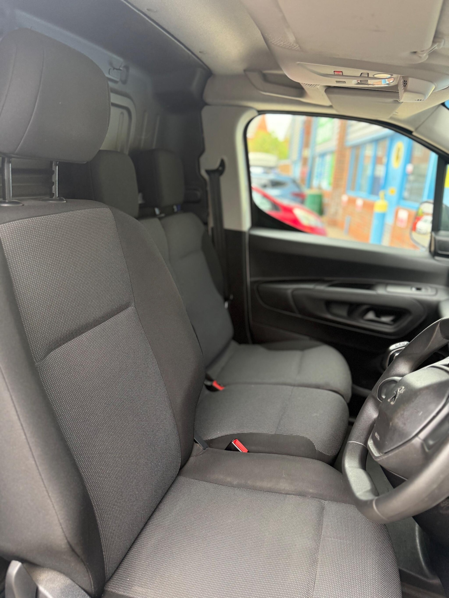 Used Peugeot Partner 2020 for sale - 76247367: Photo 36