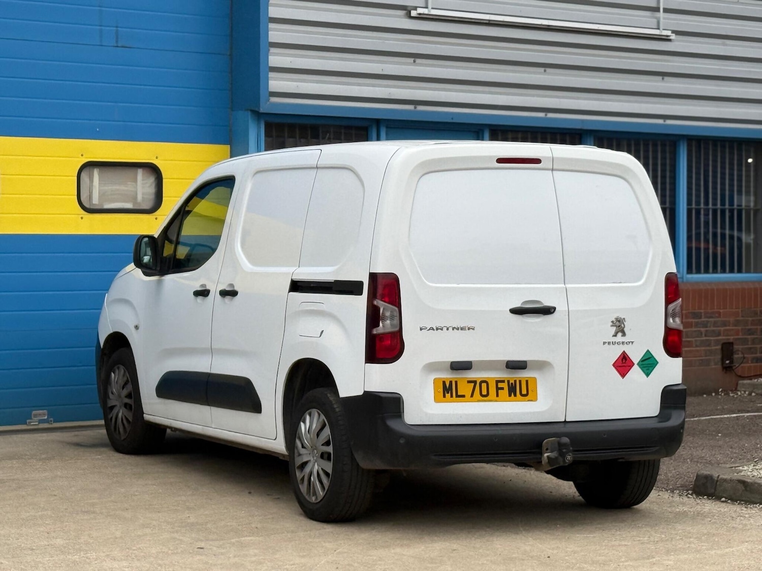 Used Peugeot Partner 2020 for sale - 76247367: Photo 42
