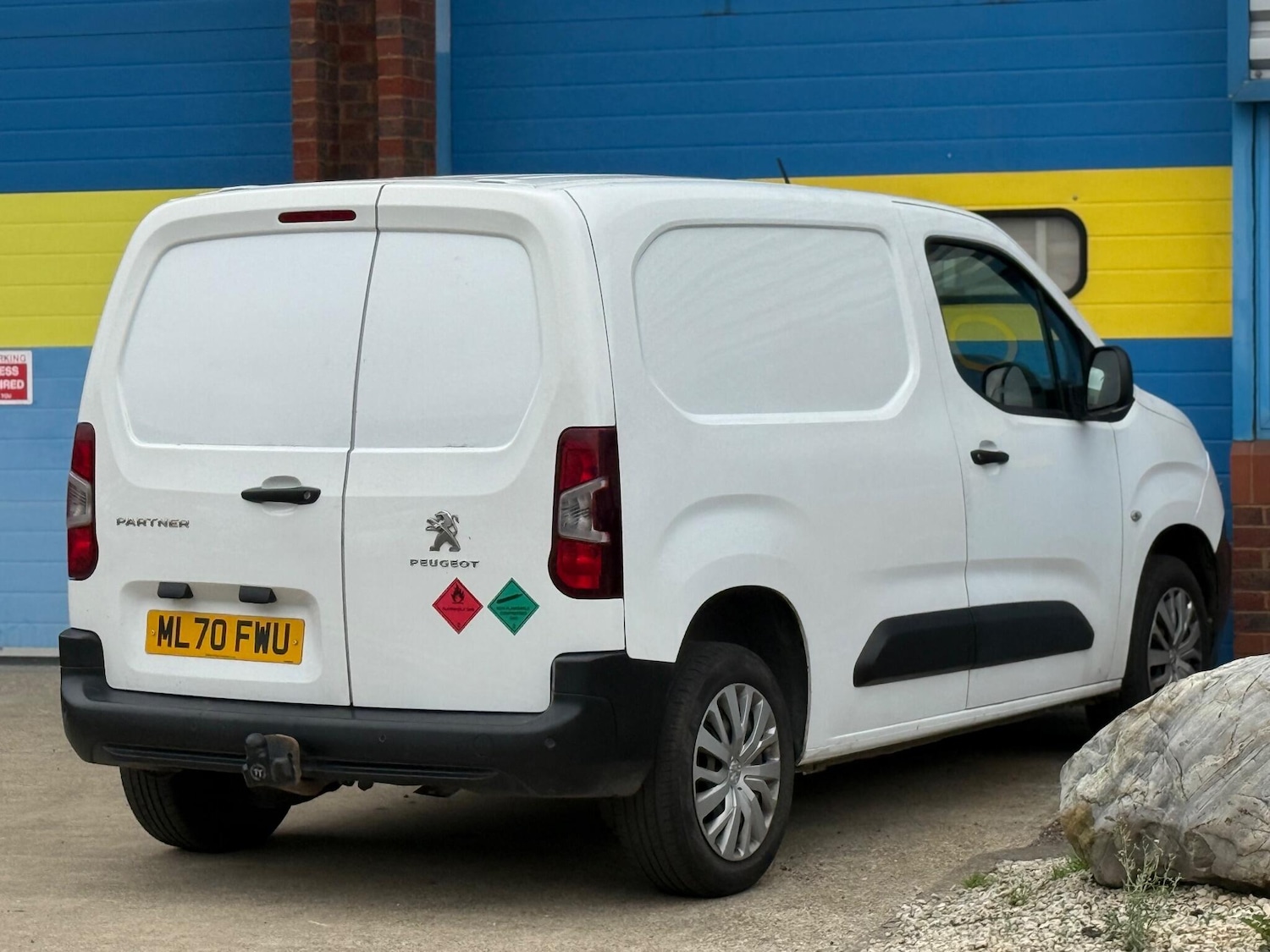 Used Peugeot Partner 2020 for sale - 76247367: Photo 5