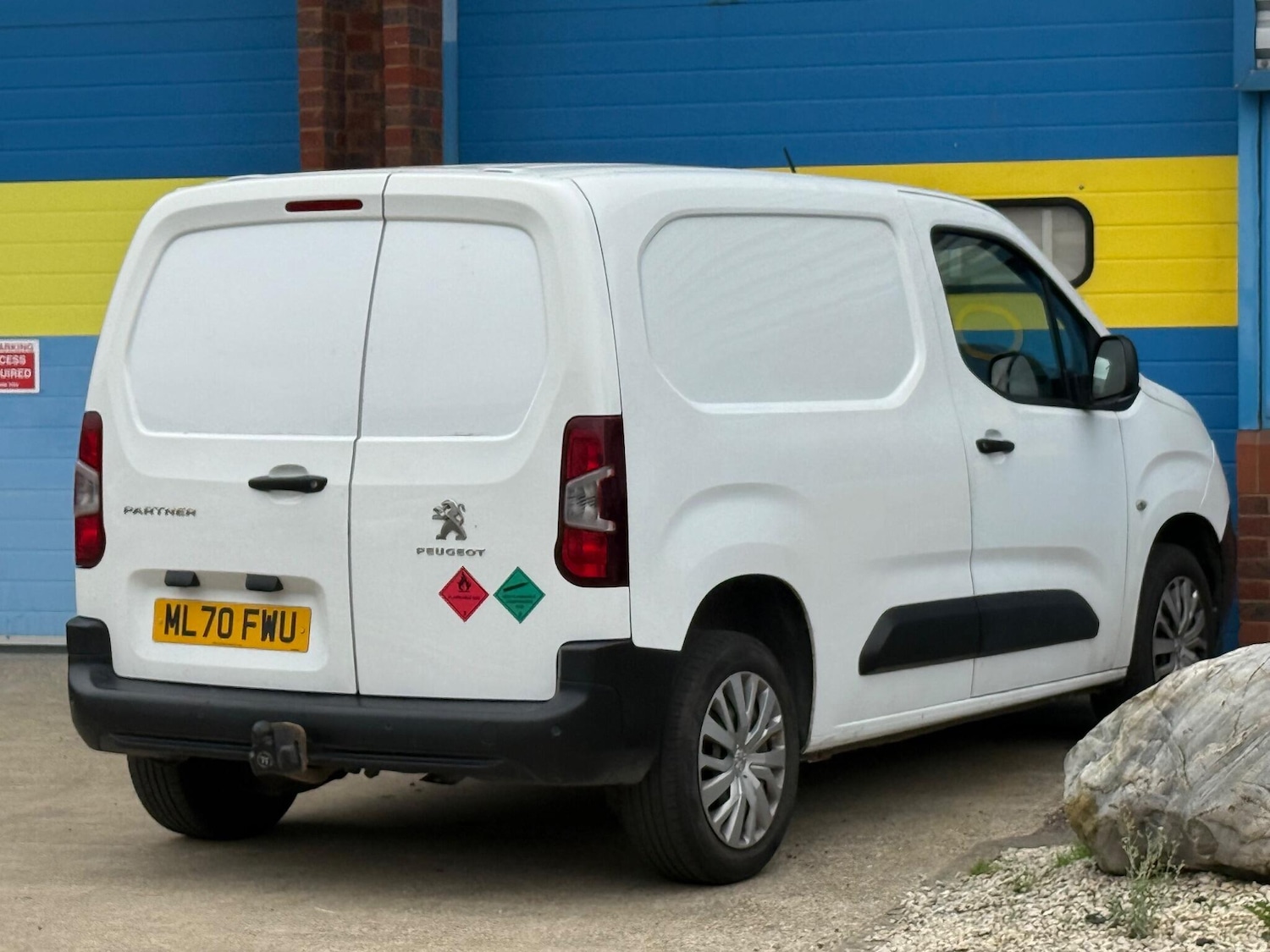 Used Peugeot Partner 2020 for sale - 76247367: Photo 53