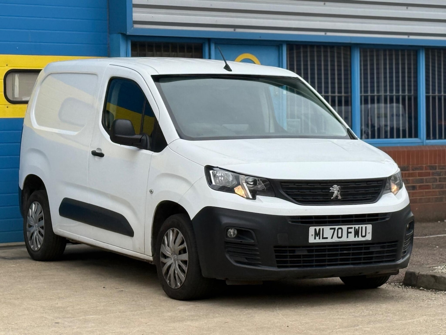 Used Peugeot Partner 2020 for sale - 76247367: Photo 67